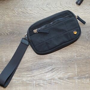 Black Quilted Wristlet Crossbody Pouch